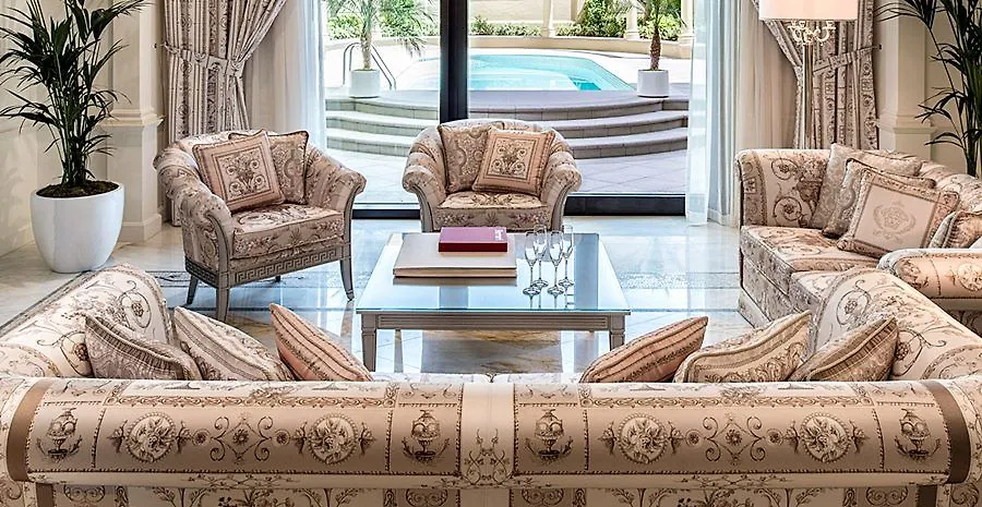 Palazzo Versace Dubai Hotel