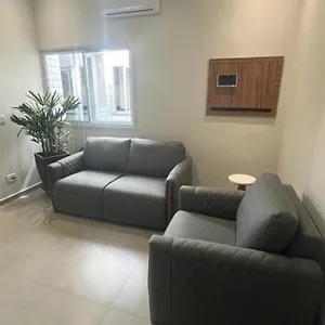 https://hostel-mirandopolis.topsaopaulohotels.com